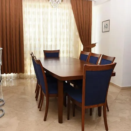 Βίλα Villas *