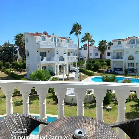 Villa Villas *